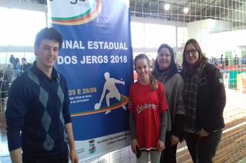 Escola Carlos Altermann parabeniza aluna por desempenho no JERGS