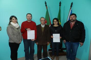 Novos servidores para a Secretaria de Saúde são empossados em Paraíso do Sul