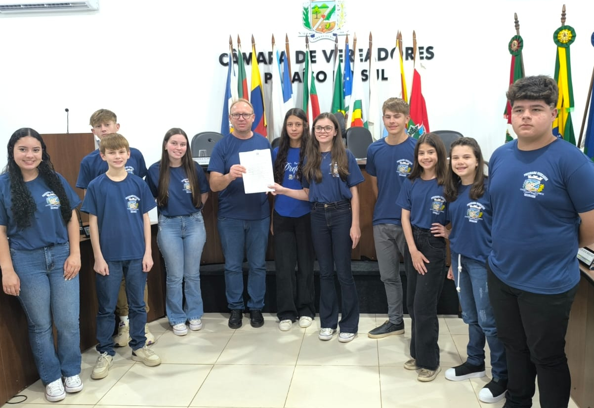 Prefeito recebe demandas dos Vereadores Mirins 